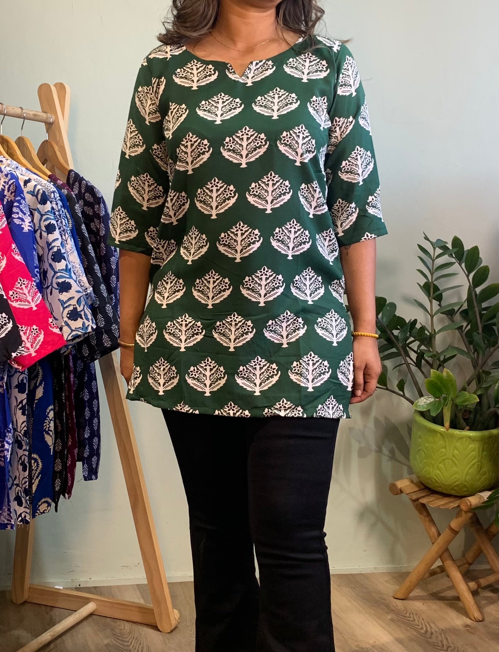 Short Kurti