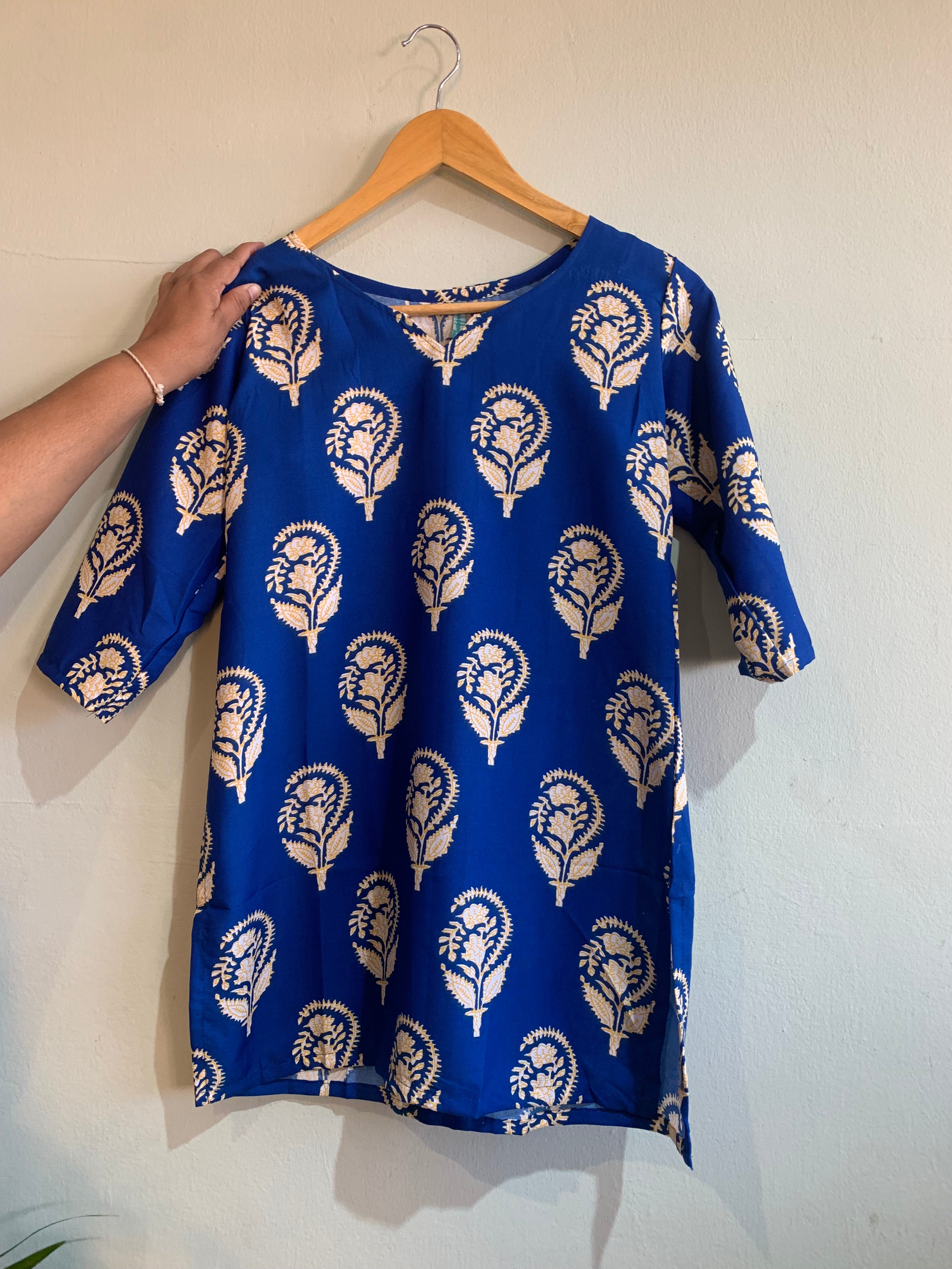 Short Kurti