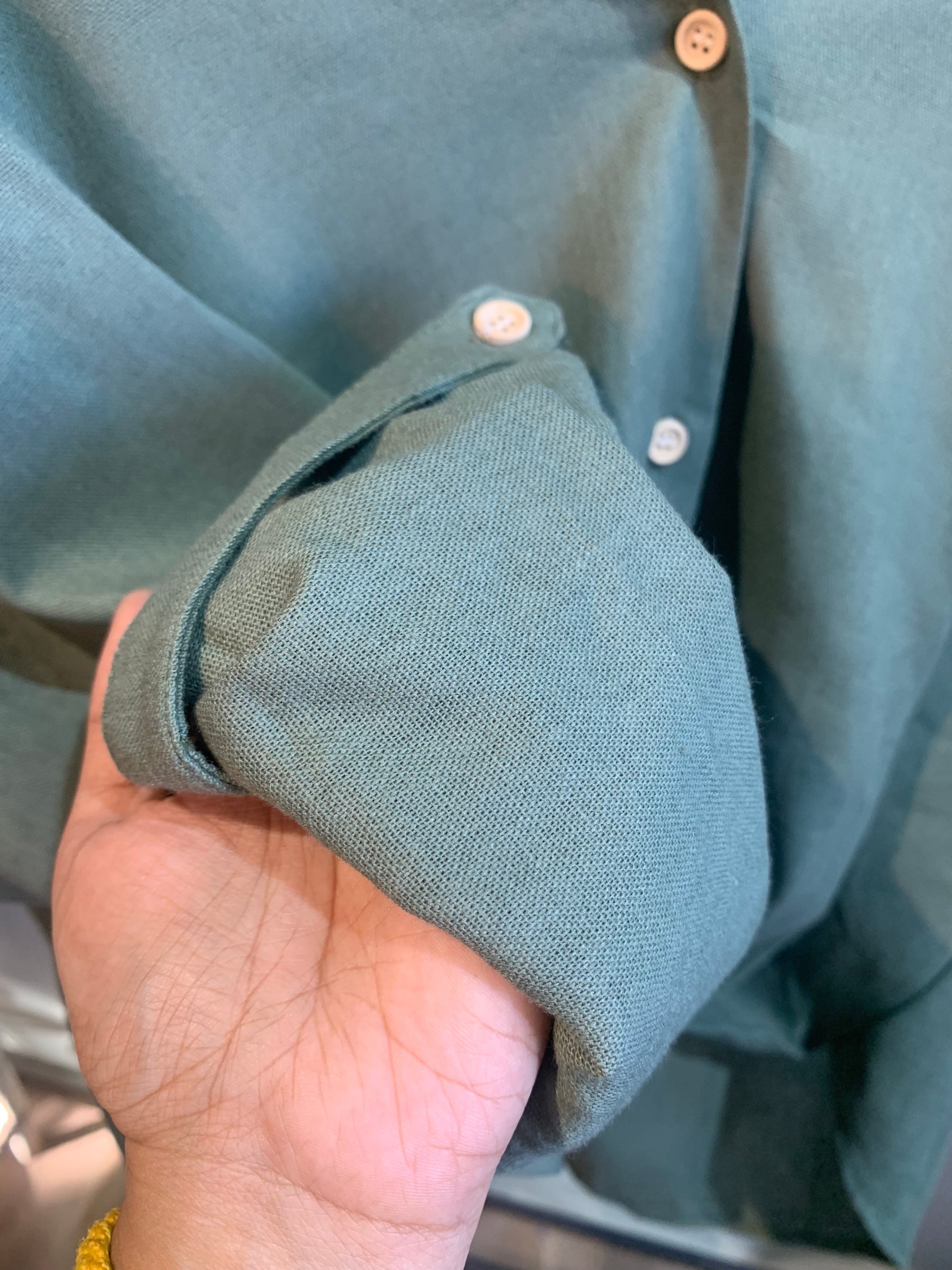 Peony Linen Tuck in Shirt