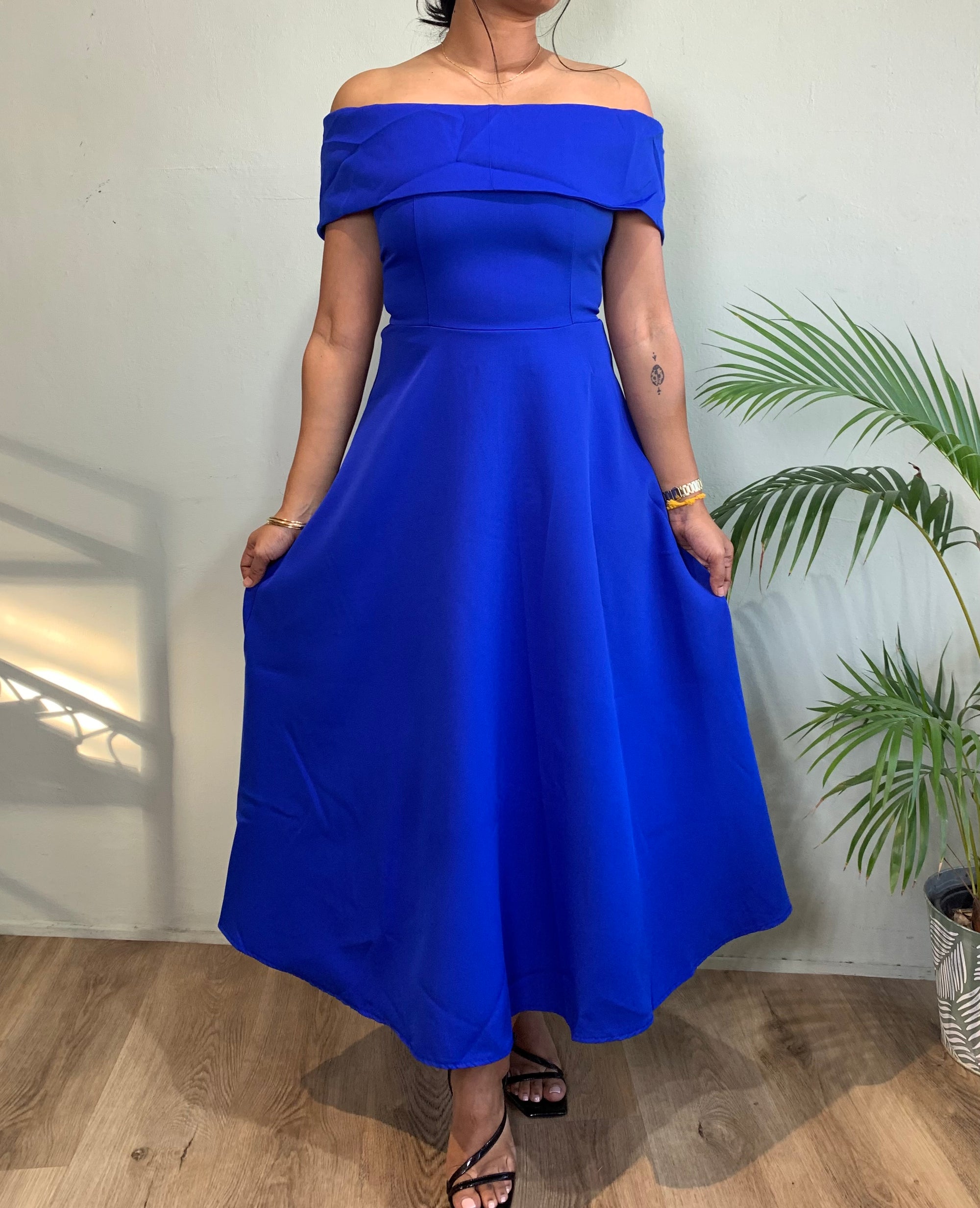 Tiara dress