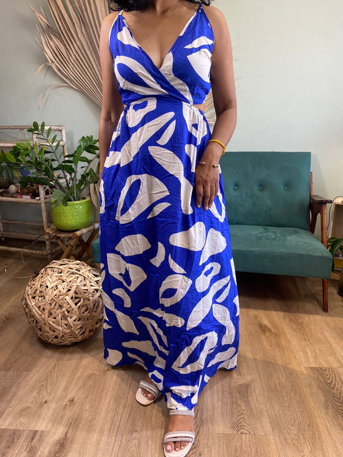 Backless maxi dress