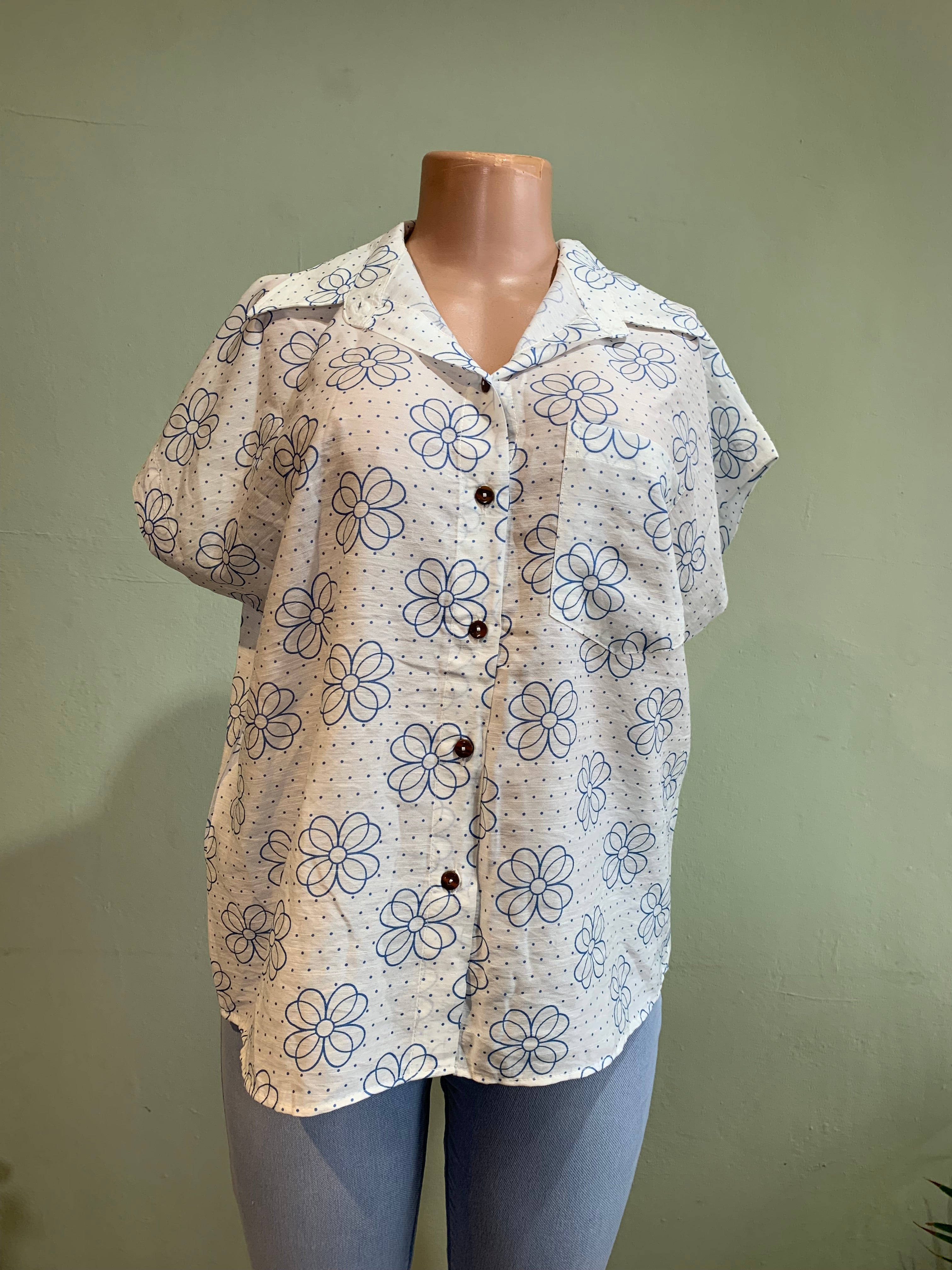 Blouse - floral polka