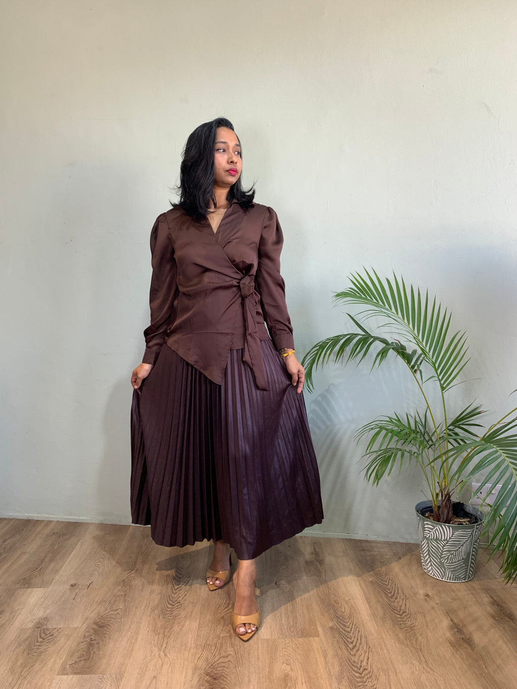 Sheen Pleated Skirt