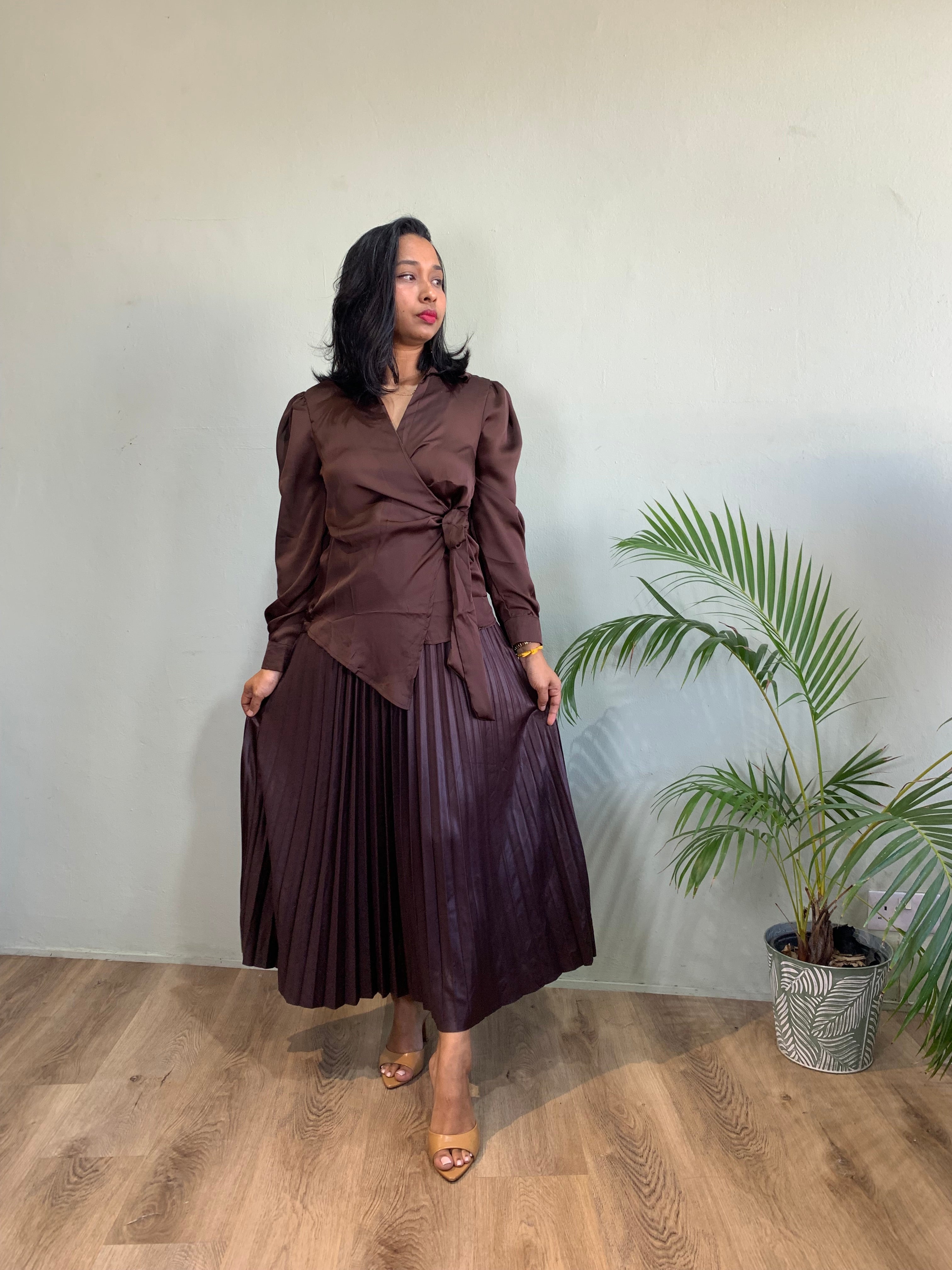 Sheen Pleated Skirt