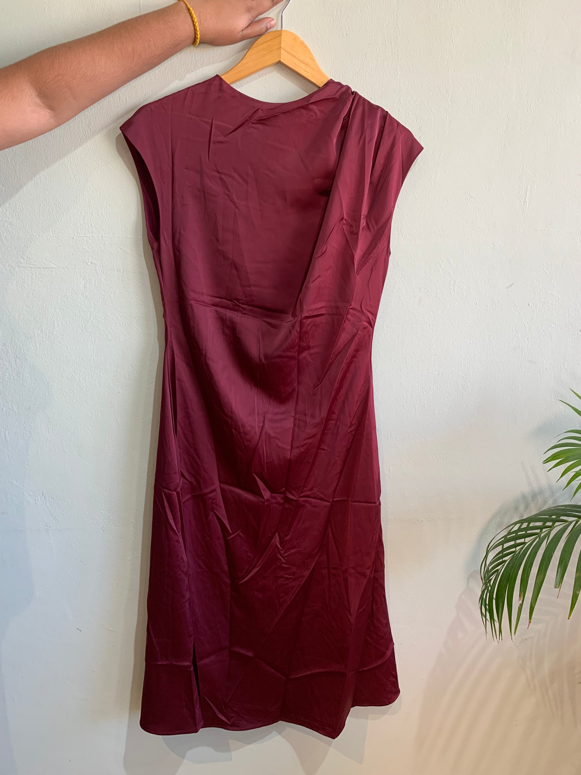 Saskia satin dress