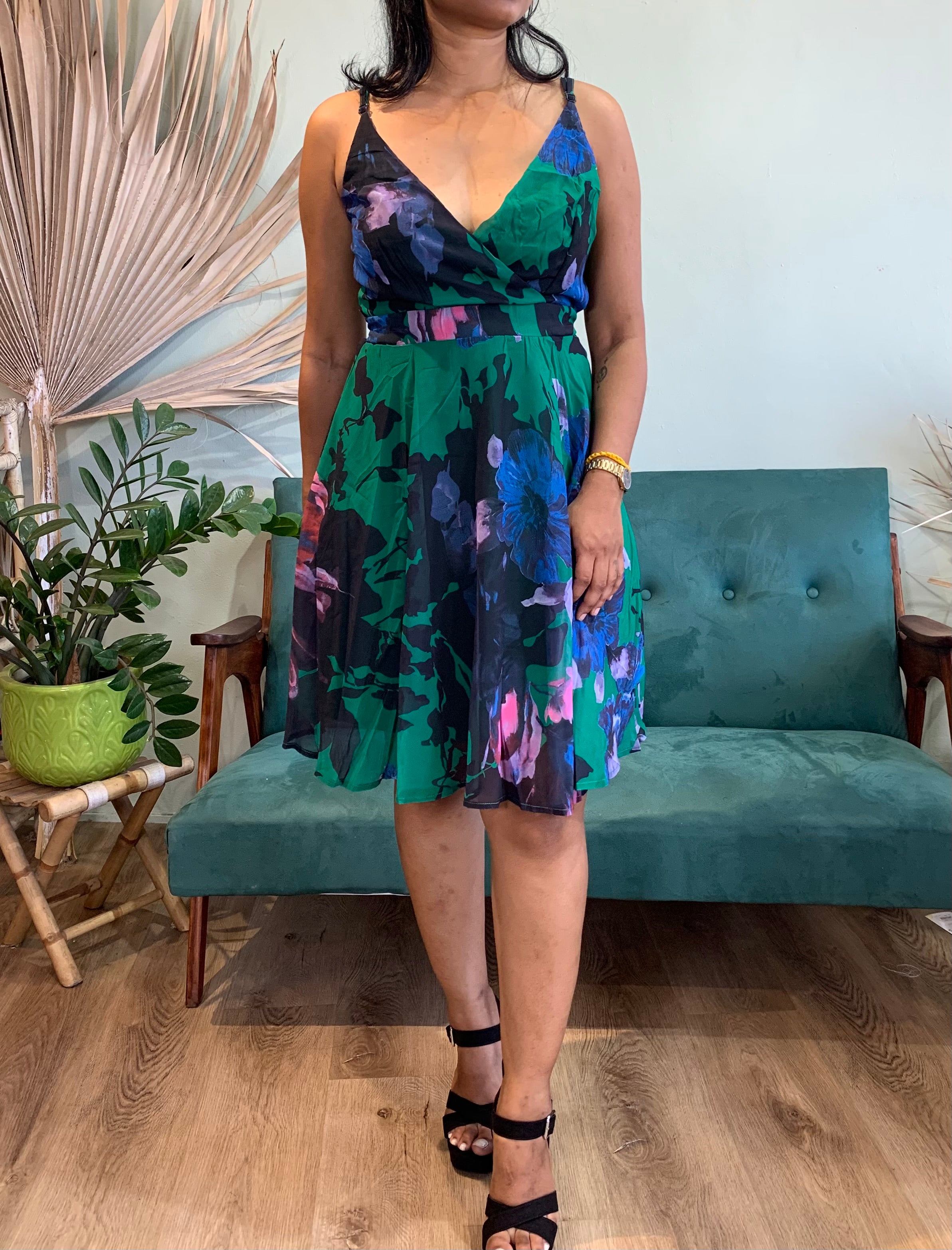 Floral V neck dress