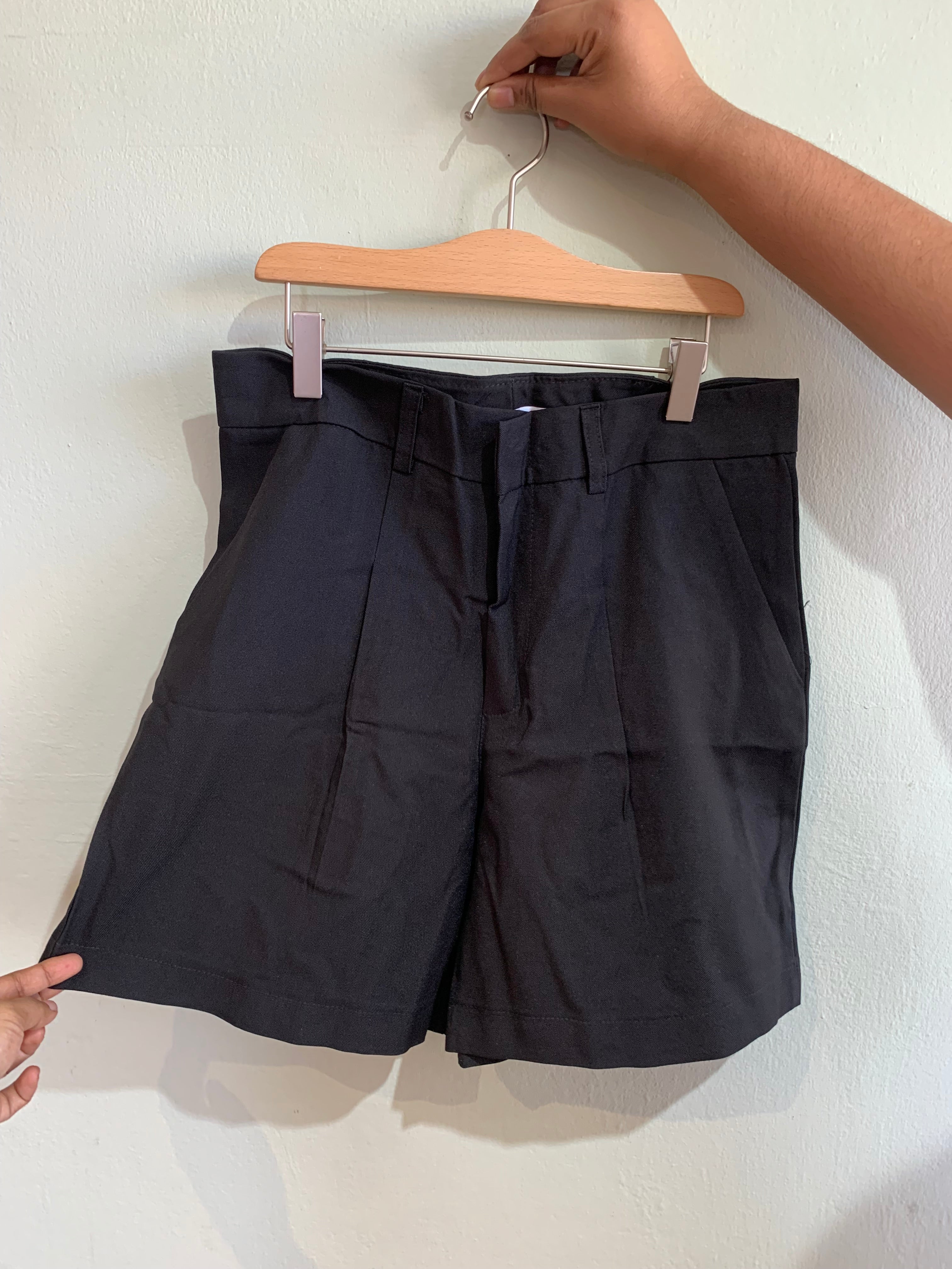 Chic Shorts