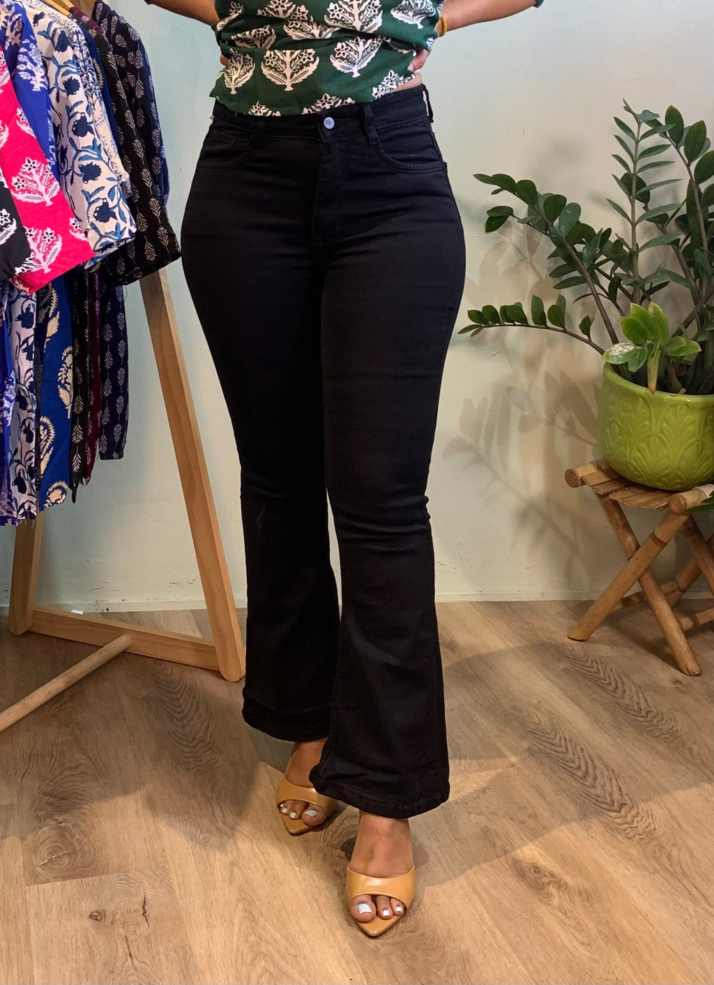 Flared Jeans
