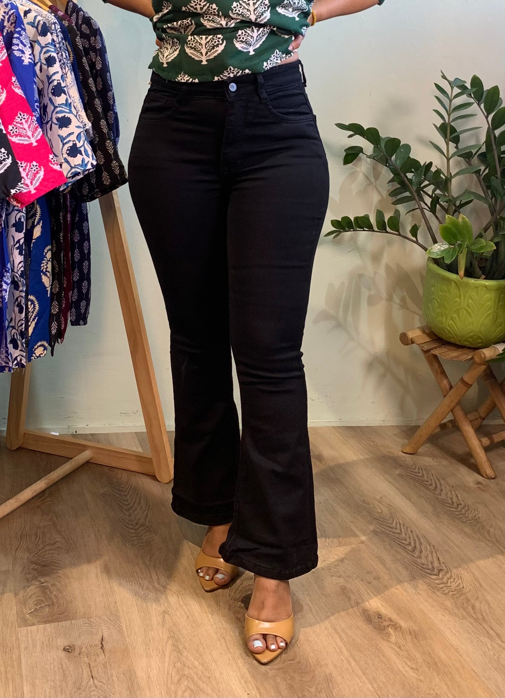 Flared Jeans
