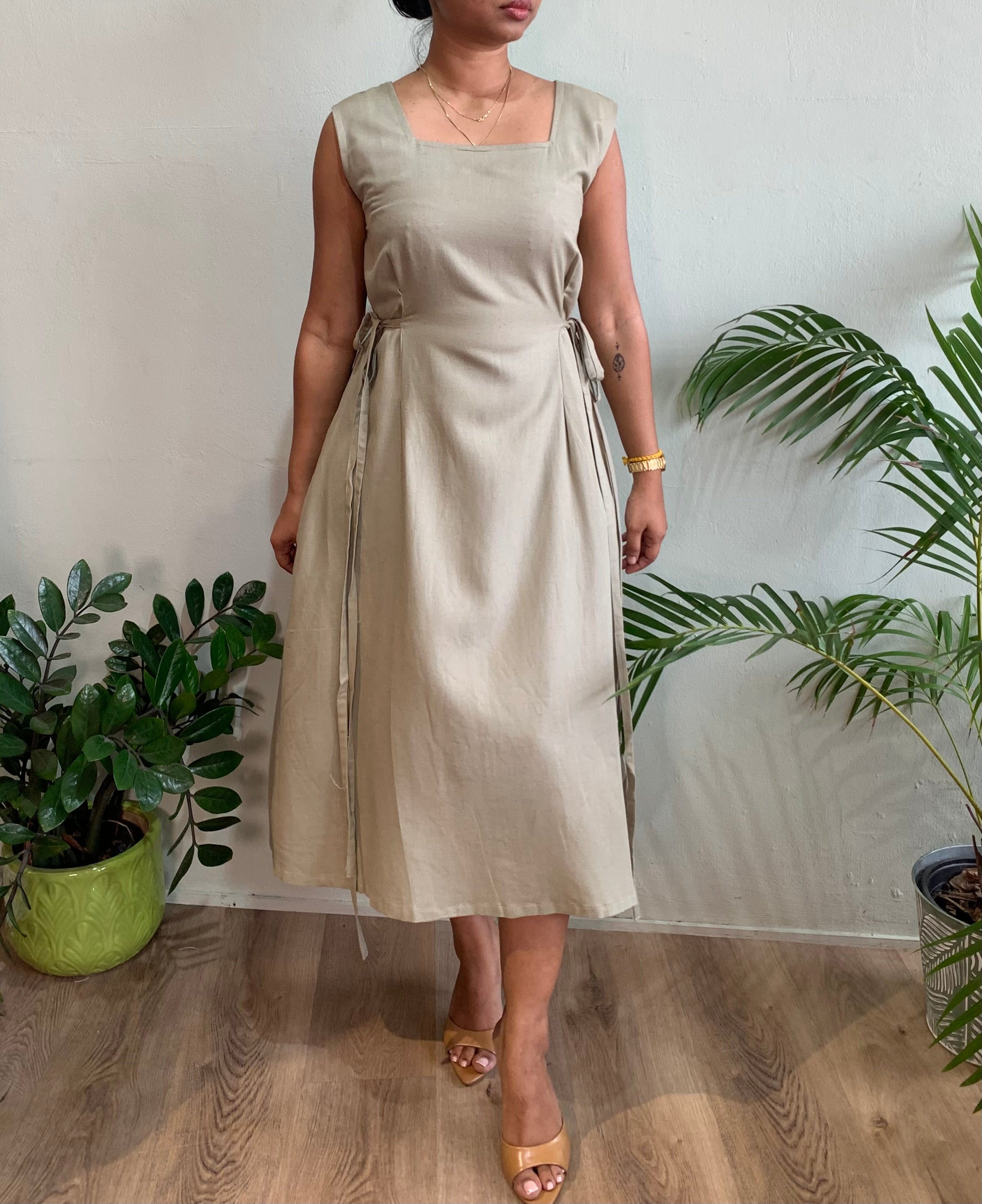 Square neck dress