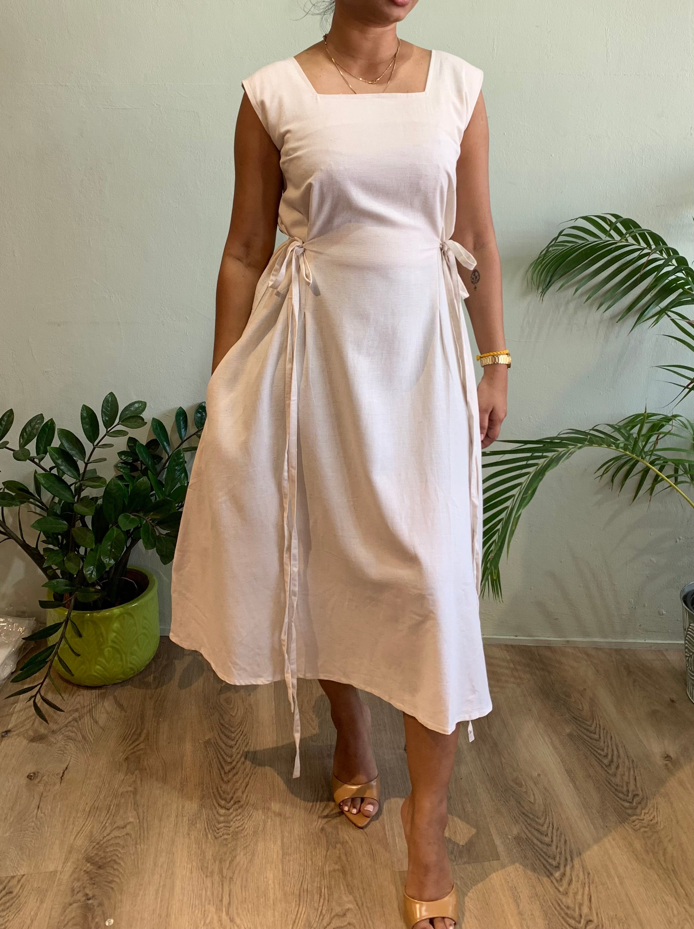 Square neck dress