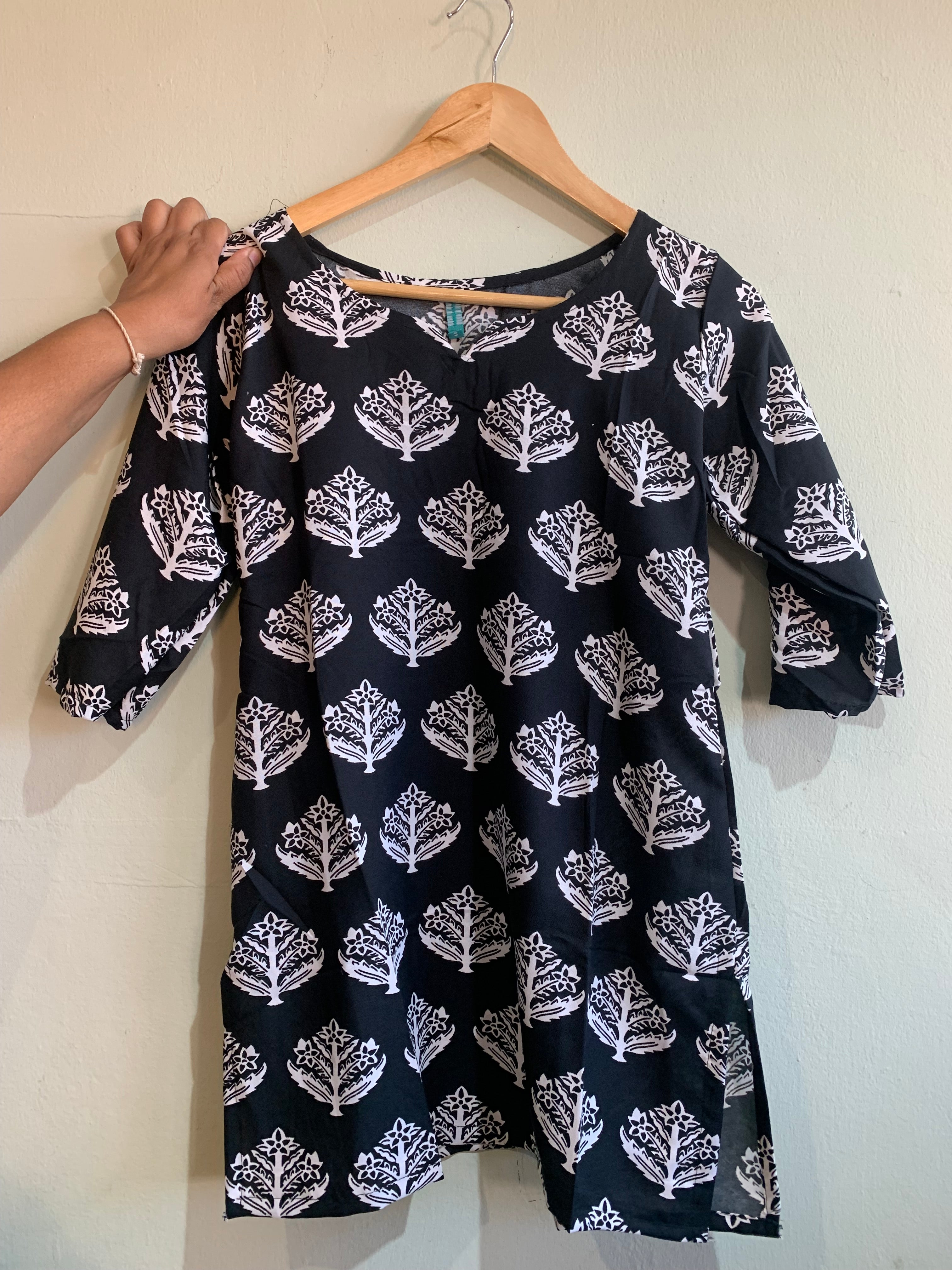 Short Kurti