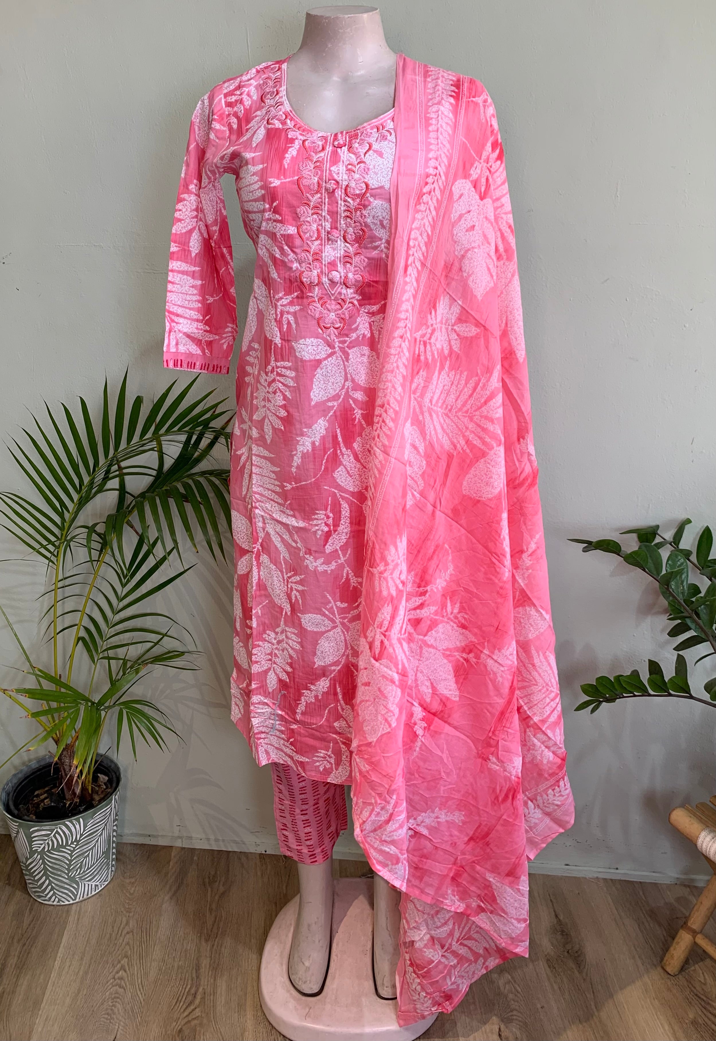 Leafy Churidar Set