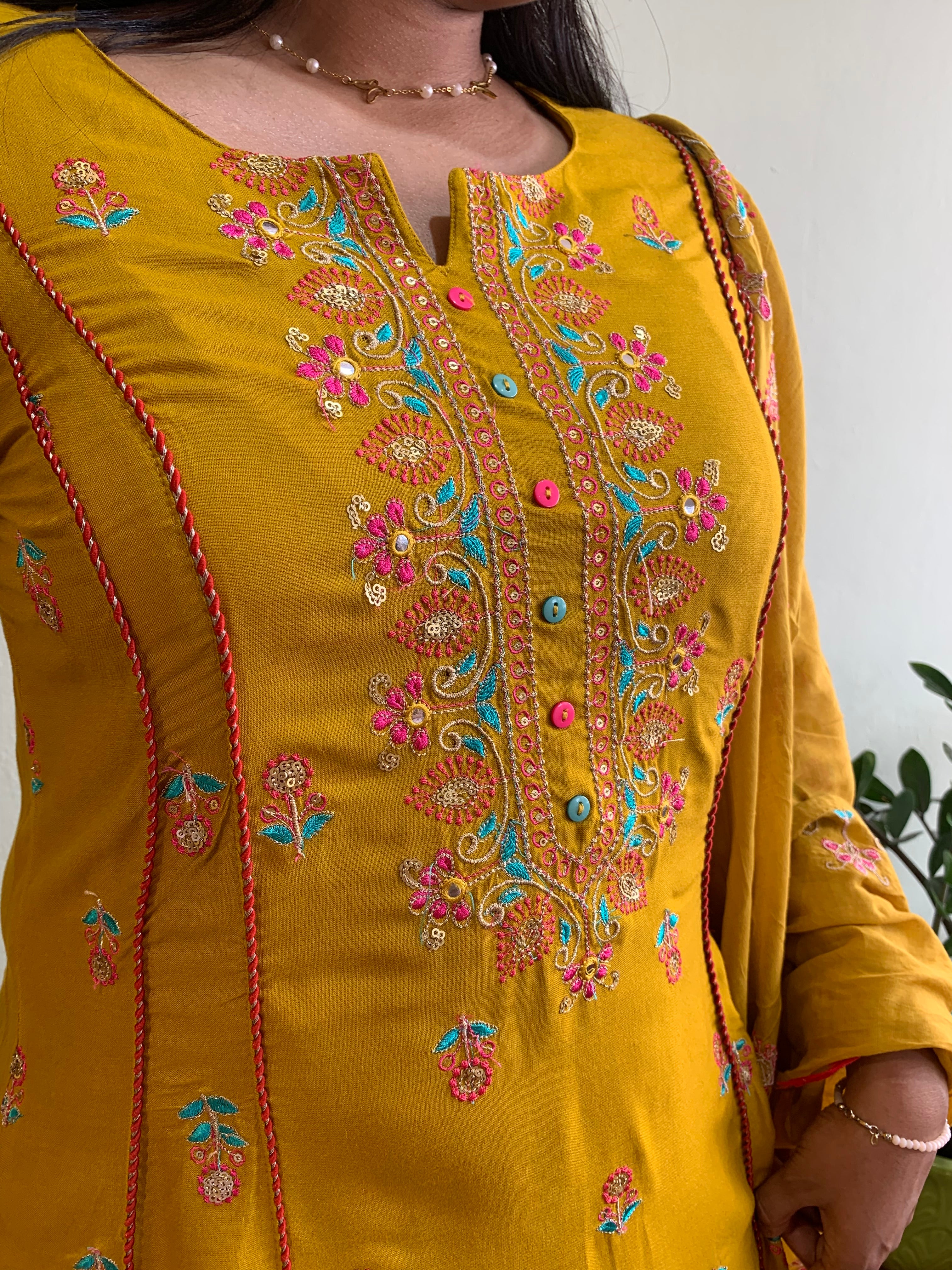Deep Churidar set